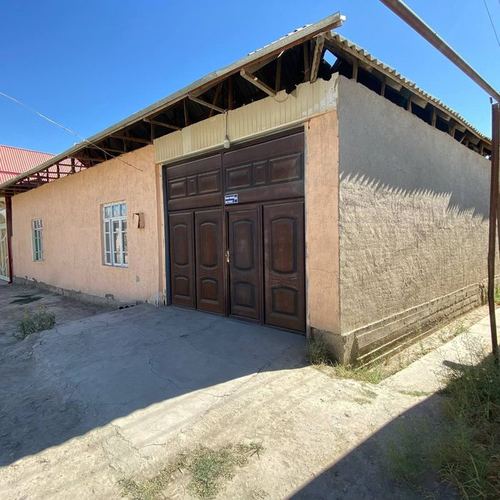 4-room house, 4 m²