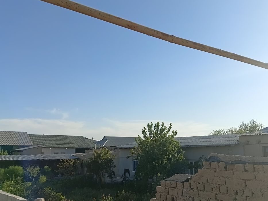 Hovli 8 sotixli sharoiti yaxshi