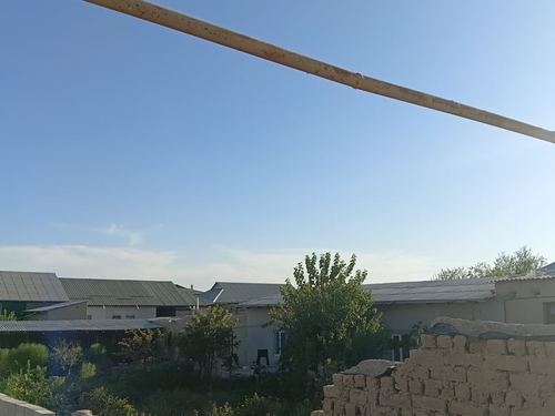 Hovli 8 sotixli sharoiti yaxshi