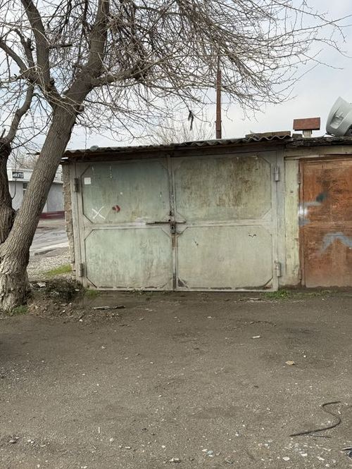 Гараж сотилади 1 чи