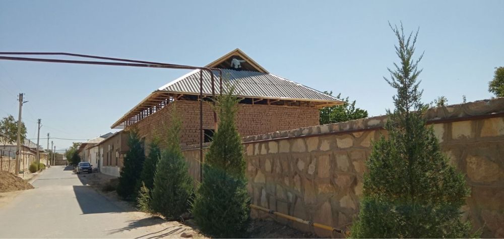 5-room house, 8000 m², Нурата, for sale
