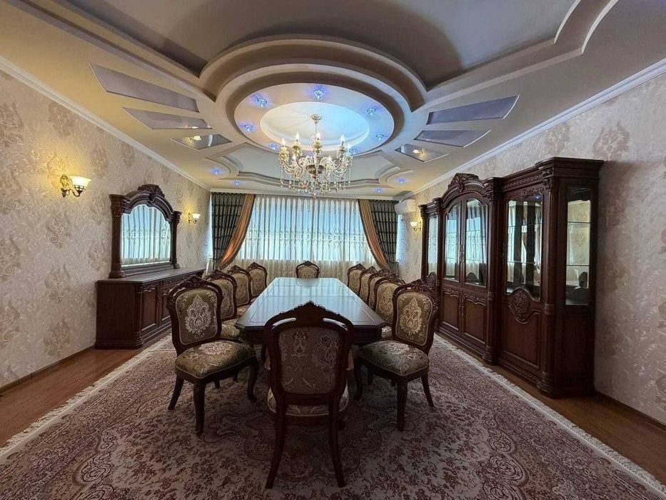 4-room apartment, 165 m², Bukhara, for sale