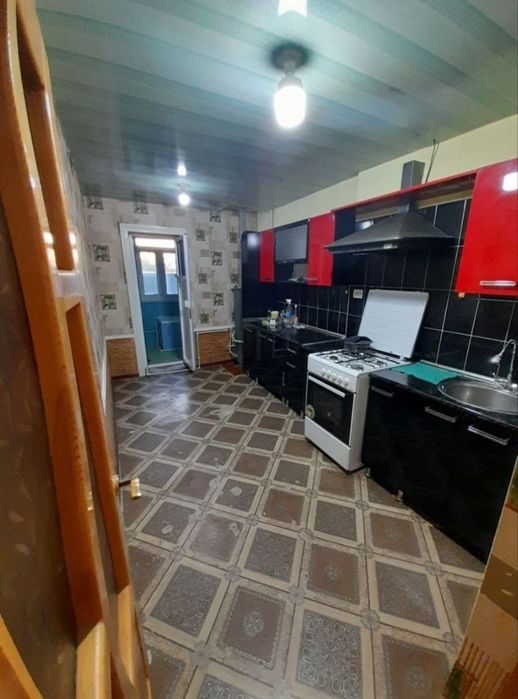 3-xonali kvartira, 80 m², Buxoro, sotuvga