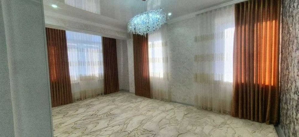 3-room apartment, 92 m², Bukhara, for sale