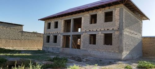11-xonali uy, 800 m²