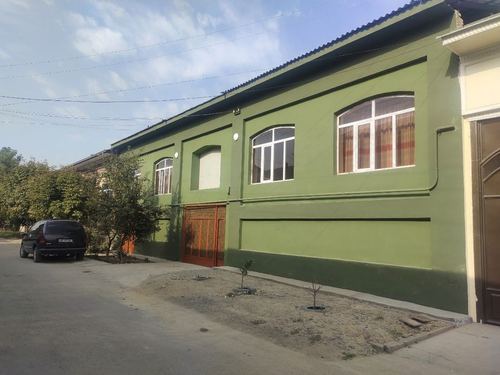 11-room house part, 600 m²