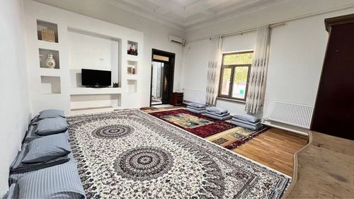 6-комнатная квартира, 1200 м²