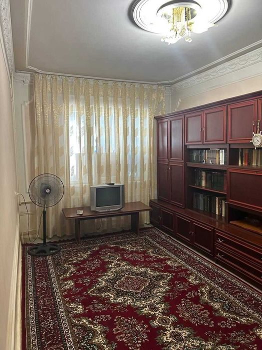 2-xonali kvartira, 55 m², Buxoro, ijaraga
