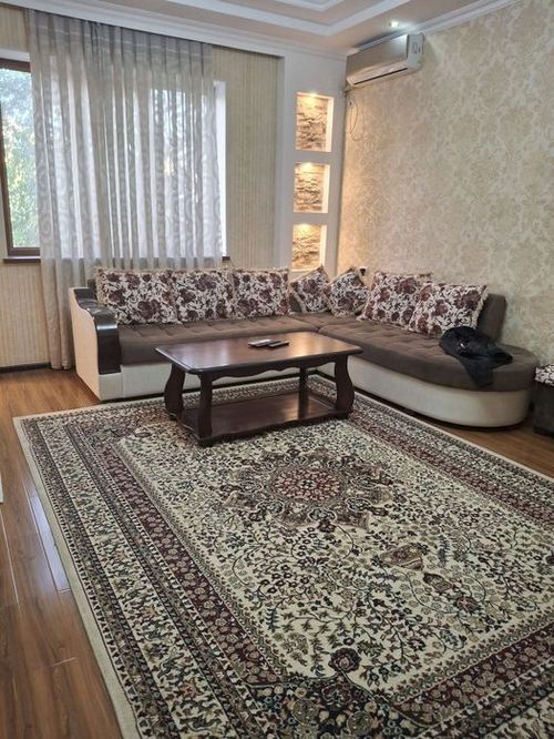 2-комнатная квартира, 72 м²
