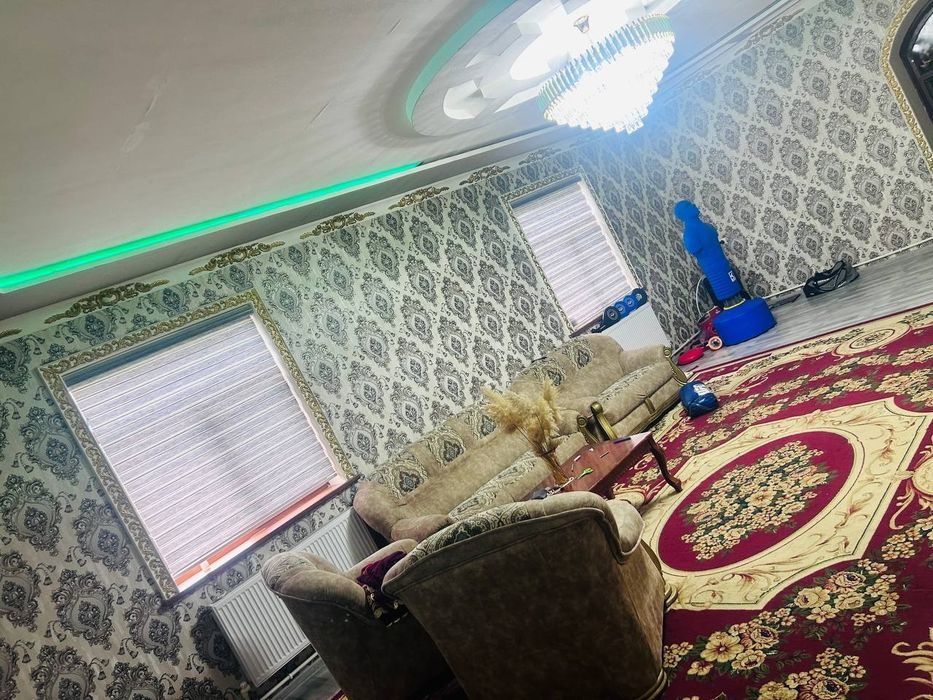 4-room house, 6 m², Bukhara, for sale