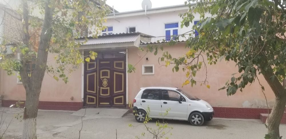 5-room house, 200 m², Bukhara, for sale