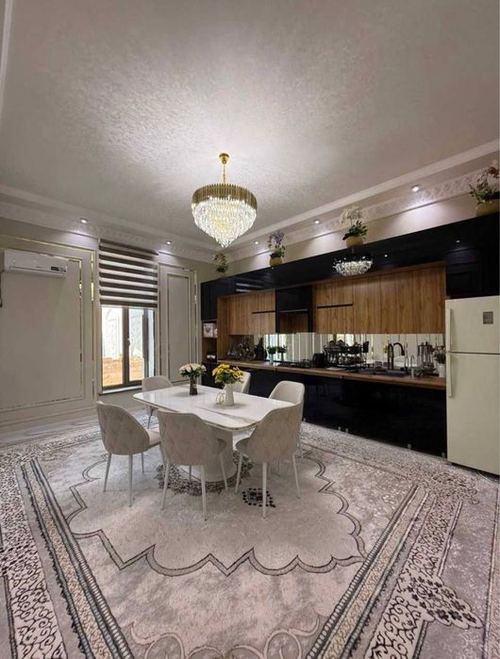 8-комнатный коттедж, 8 м²