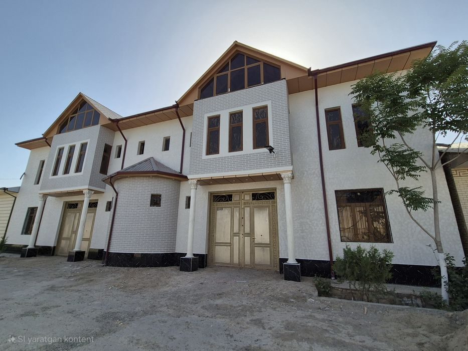 14-xonali uy, 800 m², Buxoro, sotuvga