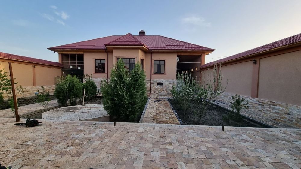 4-xonali dacha, 600 m², Buxoro, sotuvga