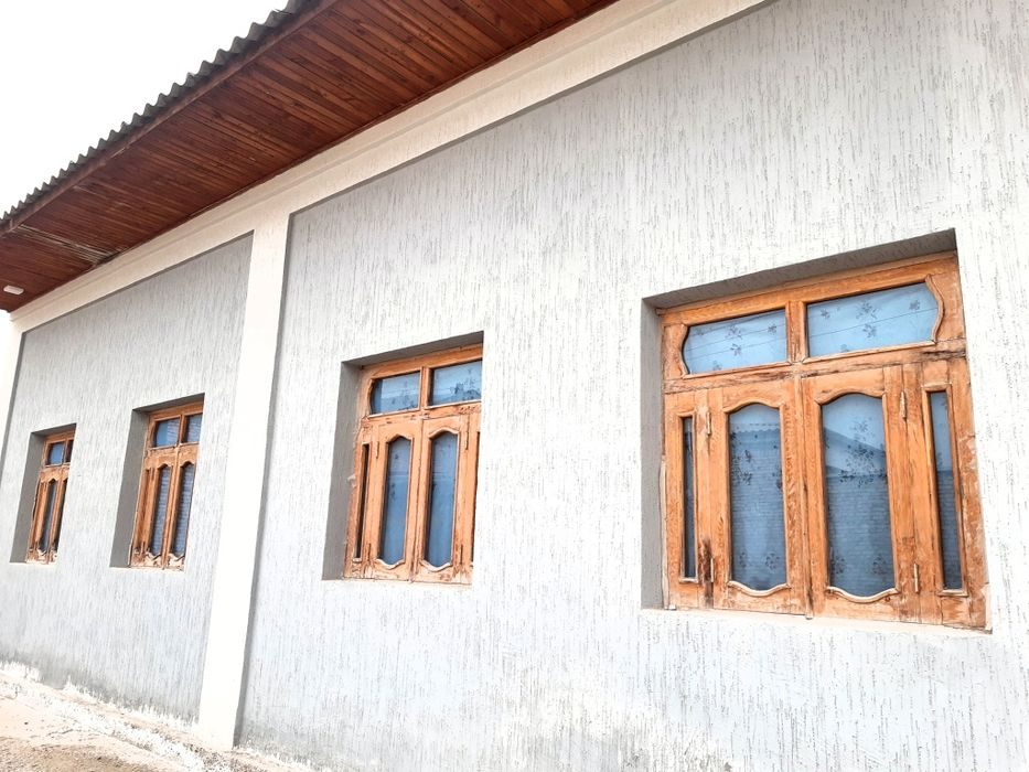 8-room house part, 5000 m², Bukhara, for sale