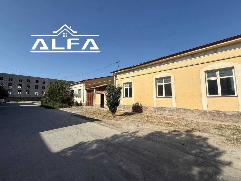 4-room cottage, 600 m², Bukhara, for sale
