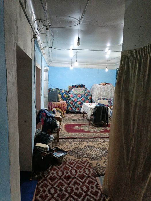 7-комнатная часть дома, 4 м², Бухара, на продажу