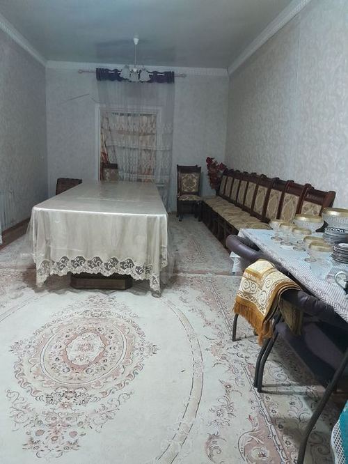 6-room house, 400 m²