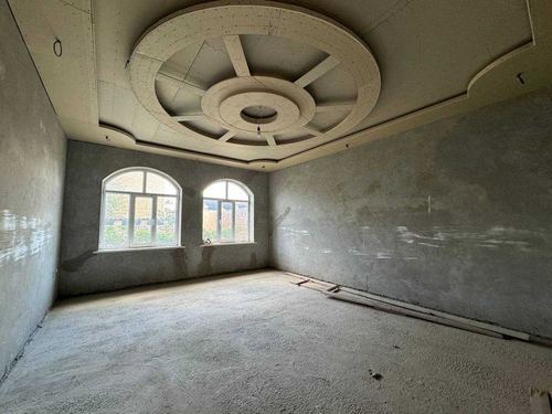 5-room house, 500 m²