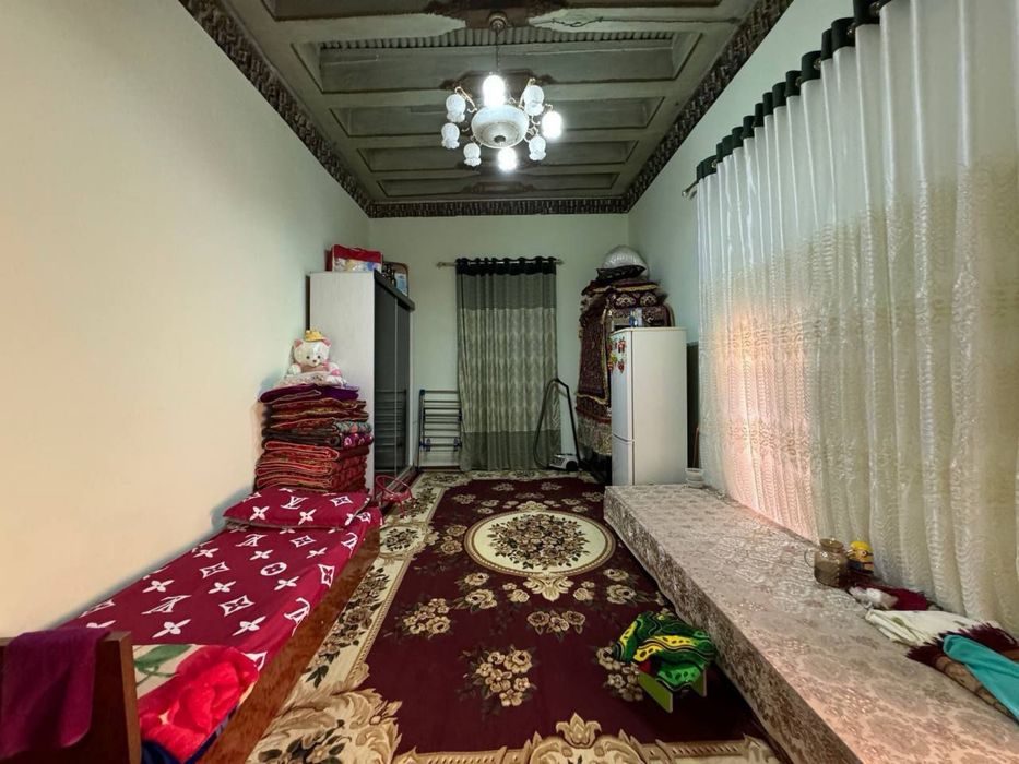 2-комнатный дом, 1 м², Бухара, на продажу