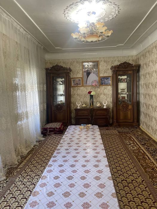 4-room cottage, 2.5 m², Bukhara, for sale