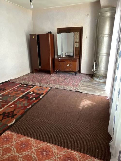 5-xonali uy qismi, 10000 m²