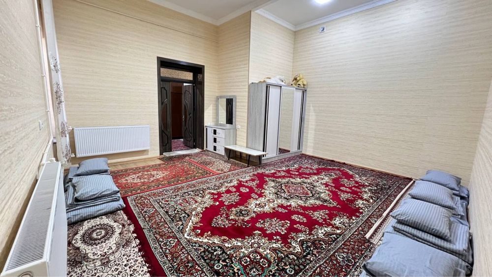 6-xonali uy, 1200 m², Buxoro, ijaraga
