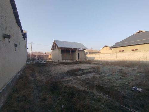 Uchastka sotiladi 6sotix