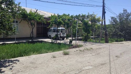 5-xonali uy, 900 m²