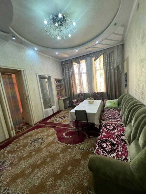 6-room apartment, 130 m²