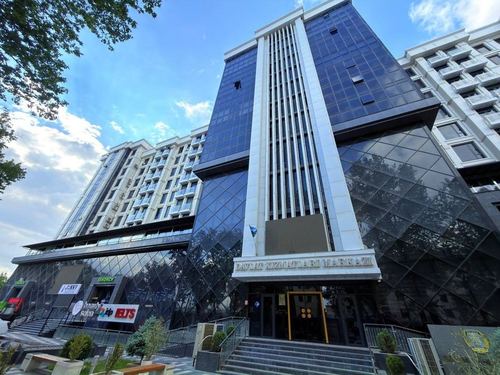 3-комнатная квартира, 175 м²