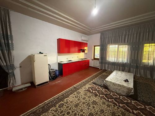 5-xonali uy, 150 m²