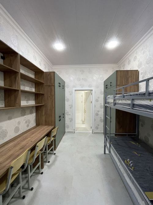 10-комнатная квартира, 1 м²