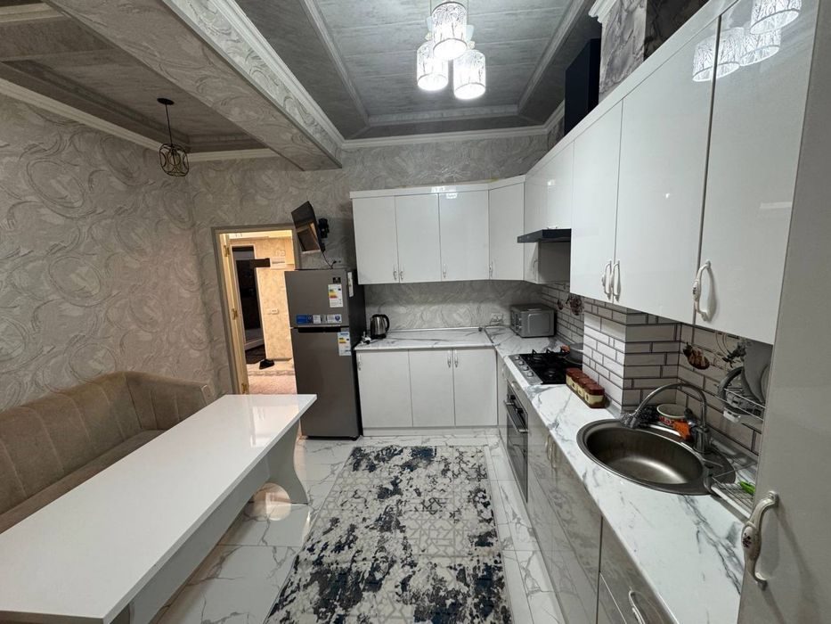 2-комнатная квартира, 80 м², Самарканд, в аренду