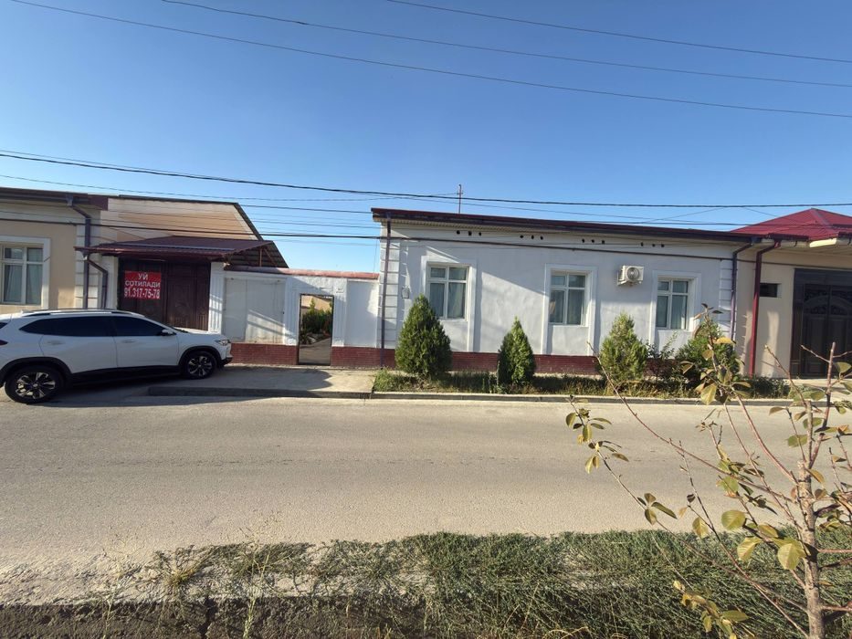 4-комнатный коттедж, 6 м², Самарканд, на продажу