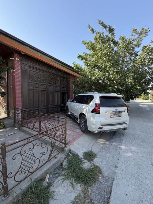 4-комнатный коттедж, 600 м²