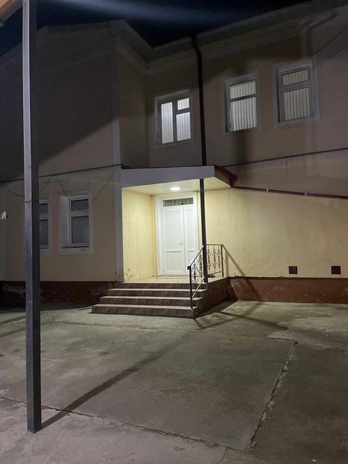 4-комнатный коттедж, 400 м²