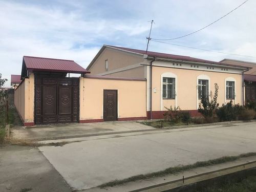 4-комнатный коттедж, 600 м²