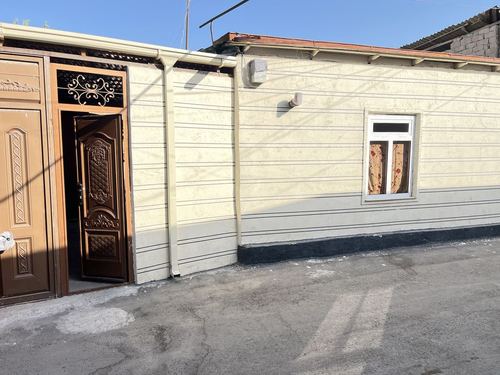 3-комнатный дом, 300 м²