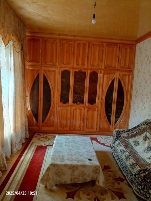 Hovli 6 sotix tayyor uy joy gaz svet suv bor srochni sotiladi