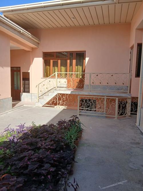 6-room house, 100 m²