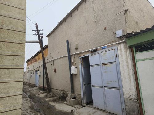 3-room house, 180 m²