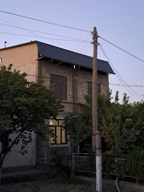 7-xonali uy qismi, 850 m²