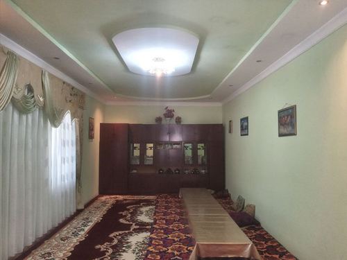 10-room dacha, 1600 m²