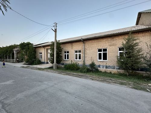 8-room house part, 800 m²