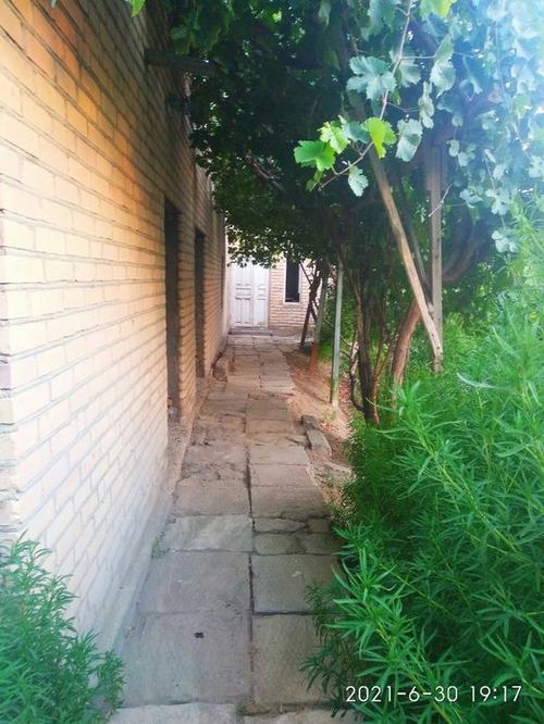 4-room house, 1500 m²