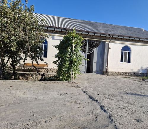 10-xonali uy, 600 m²