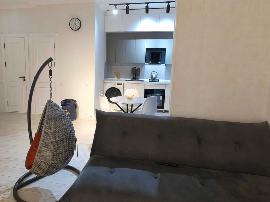 3-комнатная квартира, 70 м², Каган, на продажу