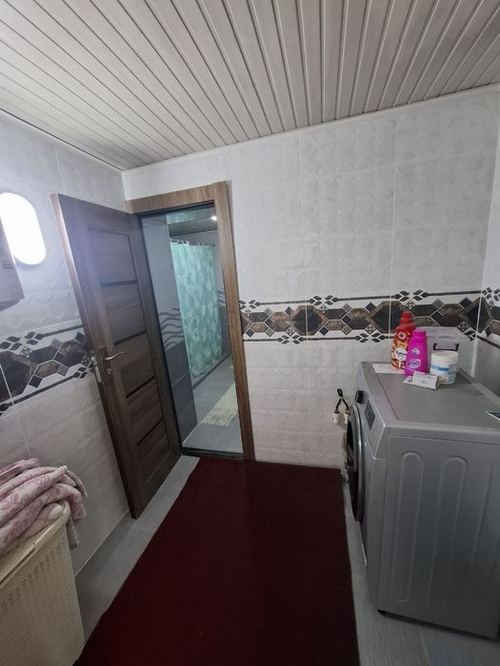 6-room house, 400 m²