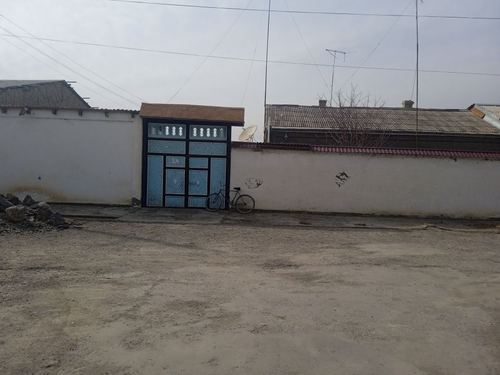 13-xonali uy, 16 m²